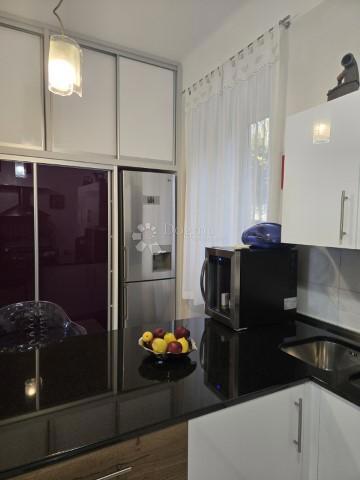 Stanovanje Pećine, Rijeka, 127m2