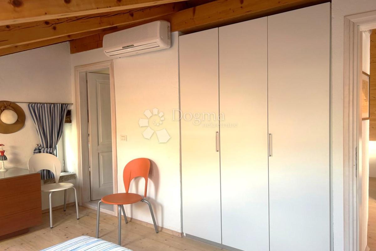 ROVINJ – fantastično dupleks stanovanje z razgledom