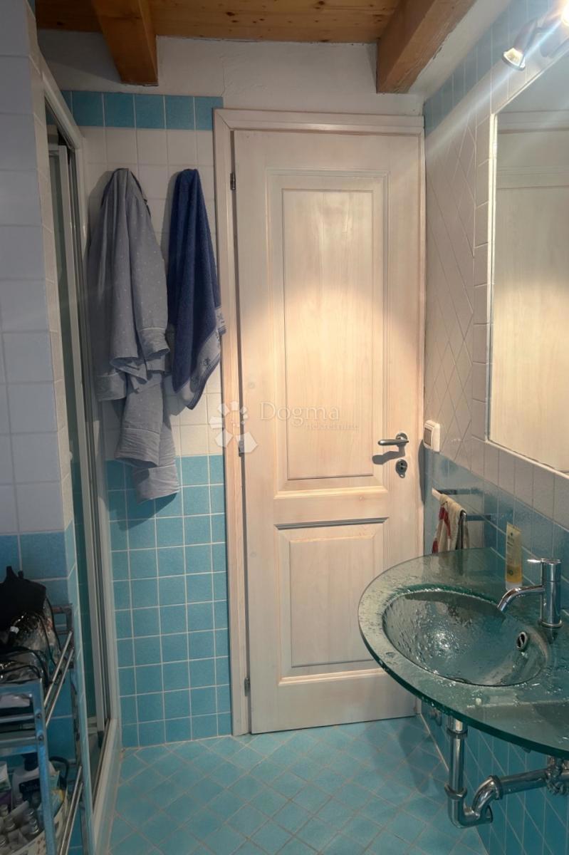 ROVINJ – fantastično dupleks stanovanje z razgledom