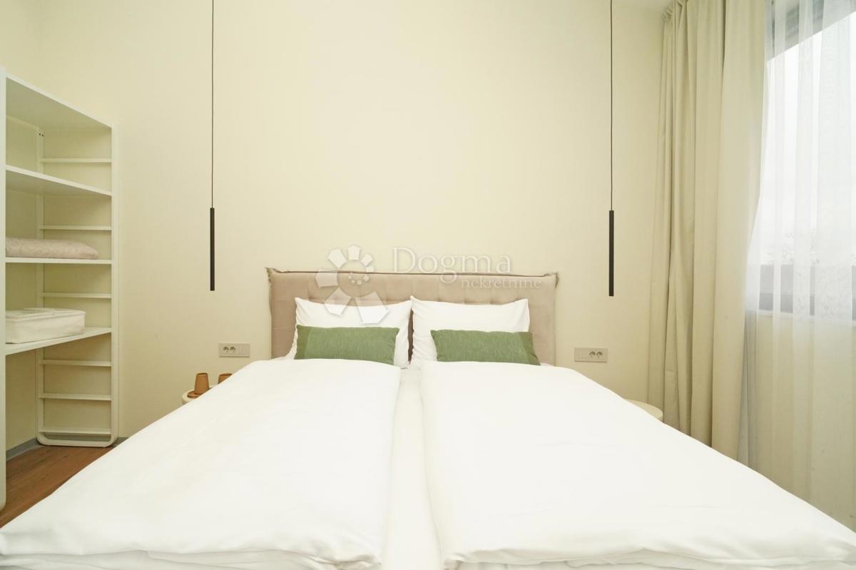 Hiša Kringa, Tinjan, 370m2