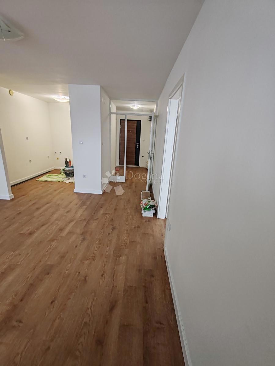 Stanovanje Baldekin, Šibenik, 62m2