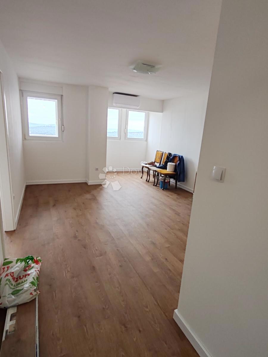 Stanovanje Baldekin, Šibenik, 62m2