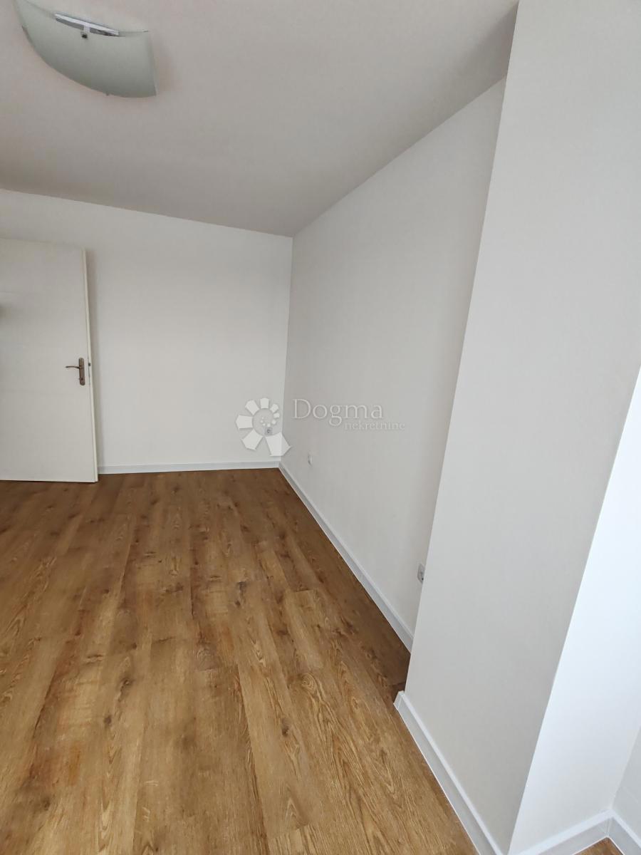 Stanovanje Baldekin, Šibenik, 62m2