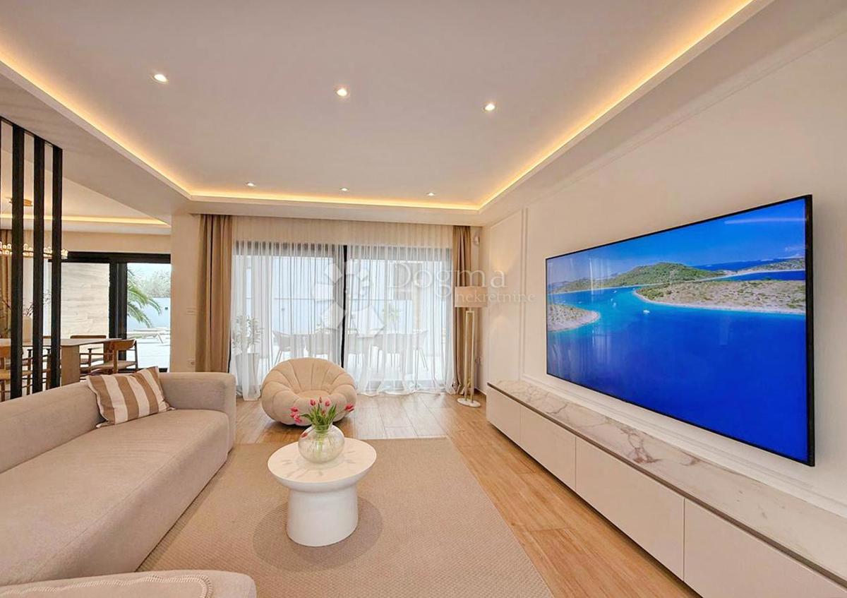 MIR, RAZKOŠJE IN ZASEBNOST V SRCU PULA