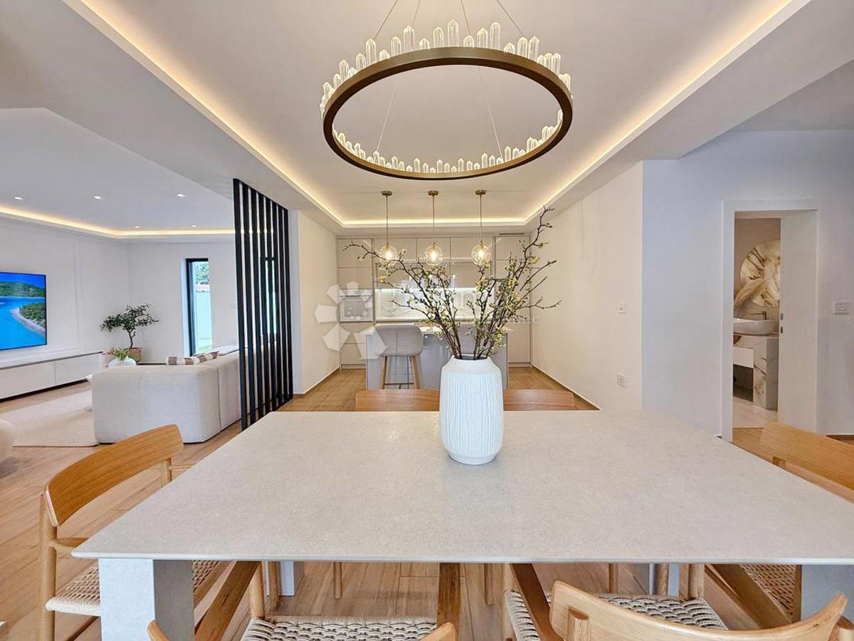 MIR, RAZKOŠJE IN ZASEBNOST V SRCU PULA