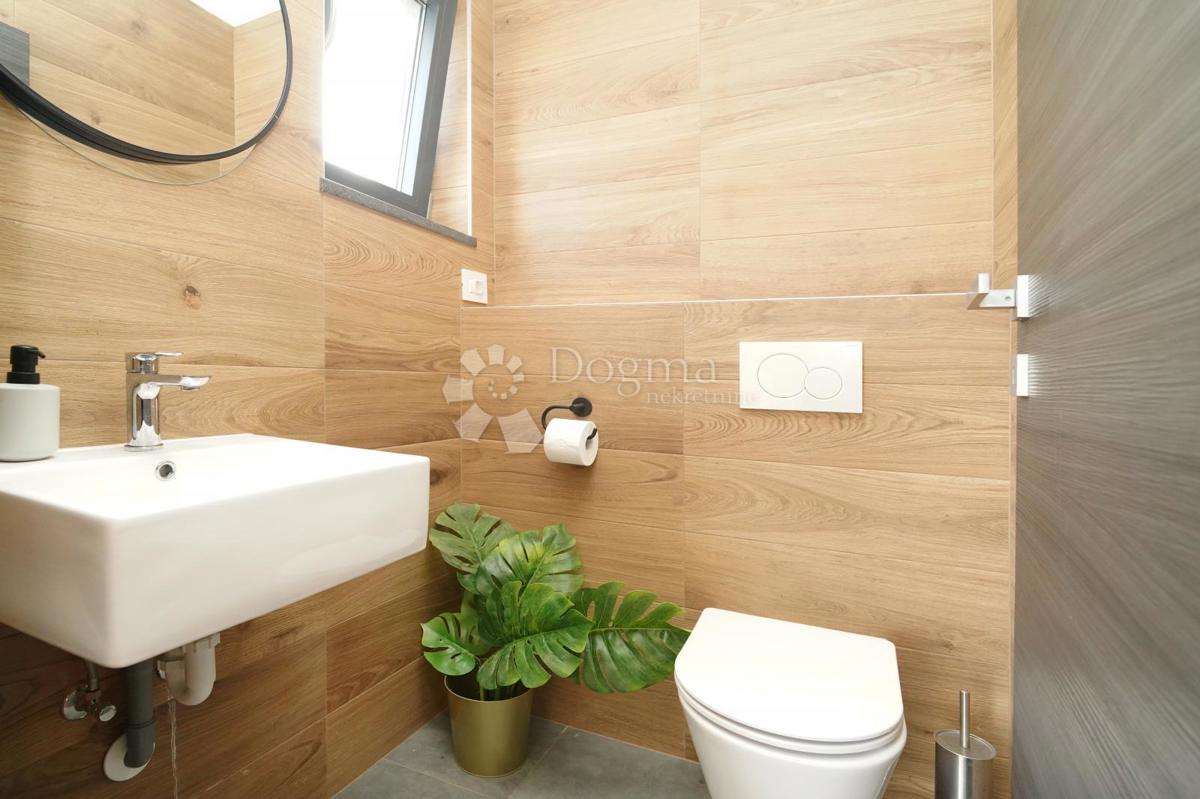 MIR, RAZKOŠJE IN ZASEBNOST V SRCU PULA