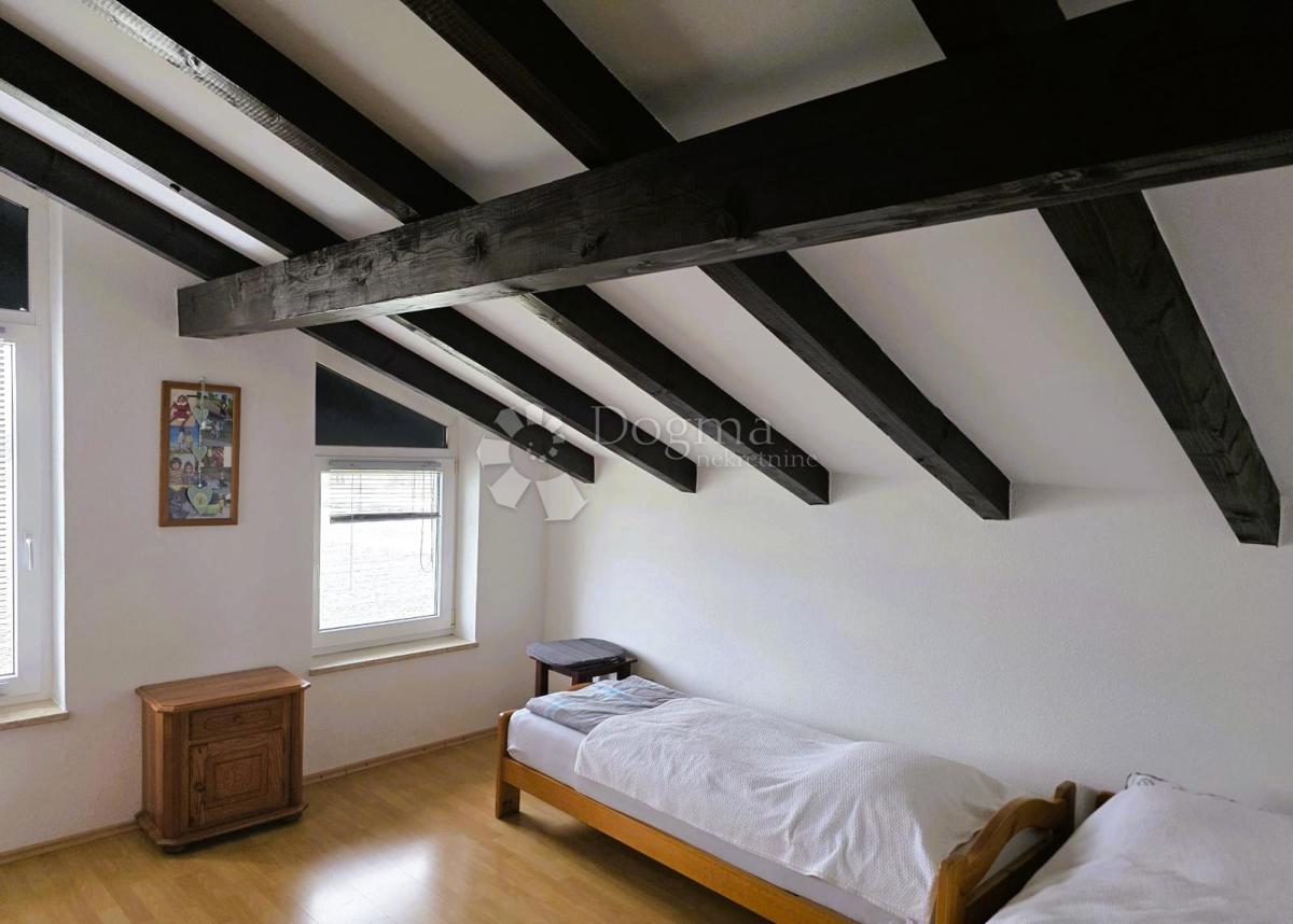 Hiša Gašinci, Satnica Đakovačka, 138m2