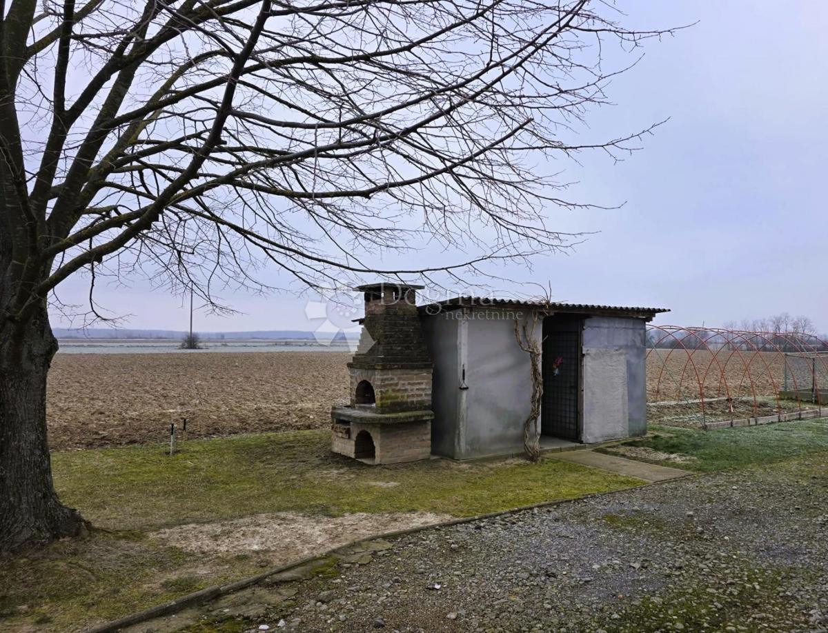 Hiša Gašinci, Satnica Đakovačka, 138m2