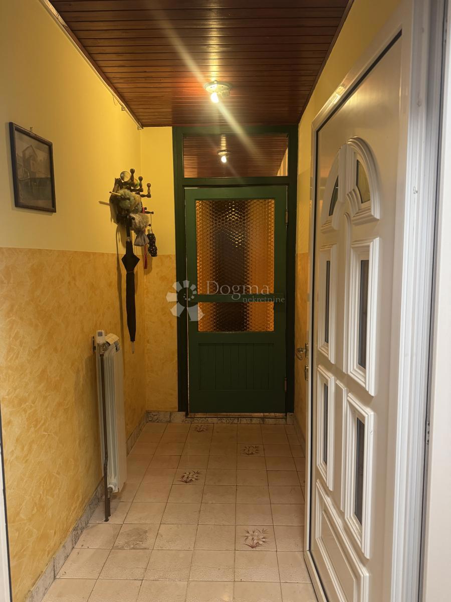 Hiša Otok Virje, Cestica, 120m2