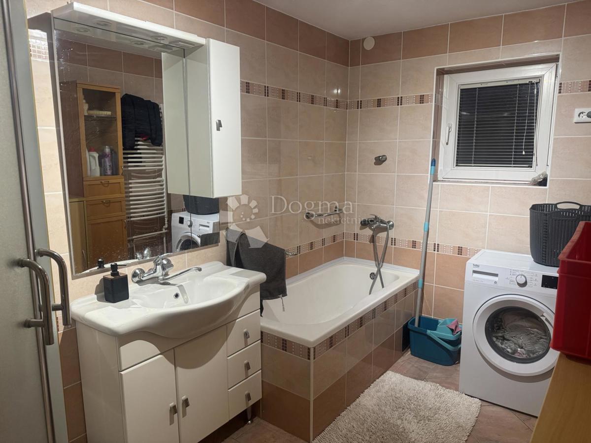 Hiša Otok Virje, Cestica, 120m2