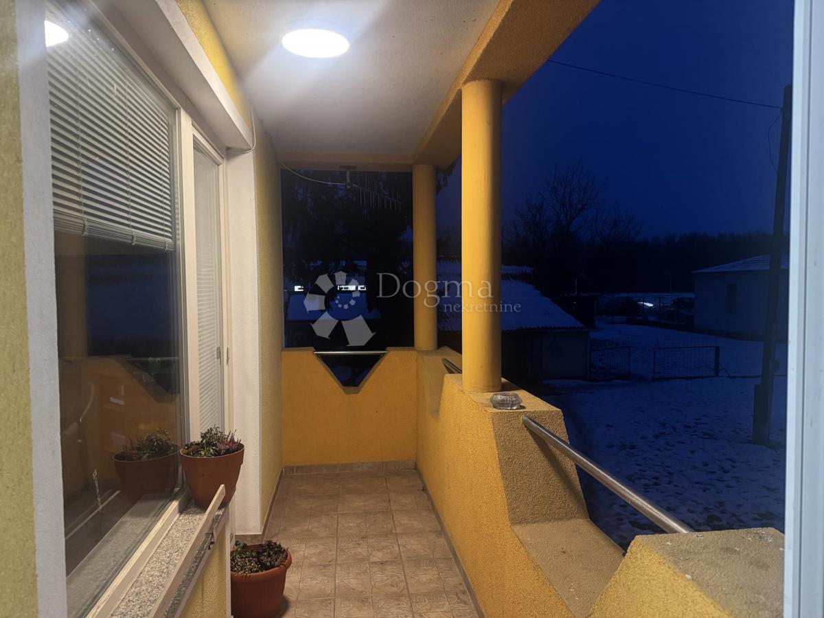 Hiša Otok Virje, Cestica, 120m2