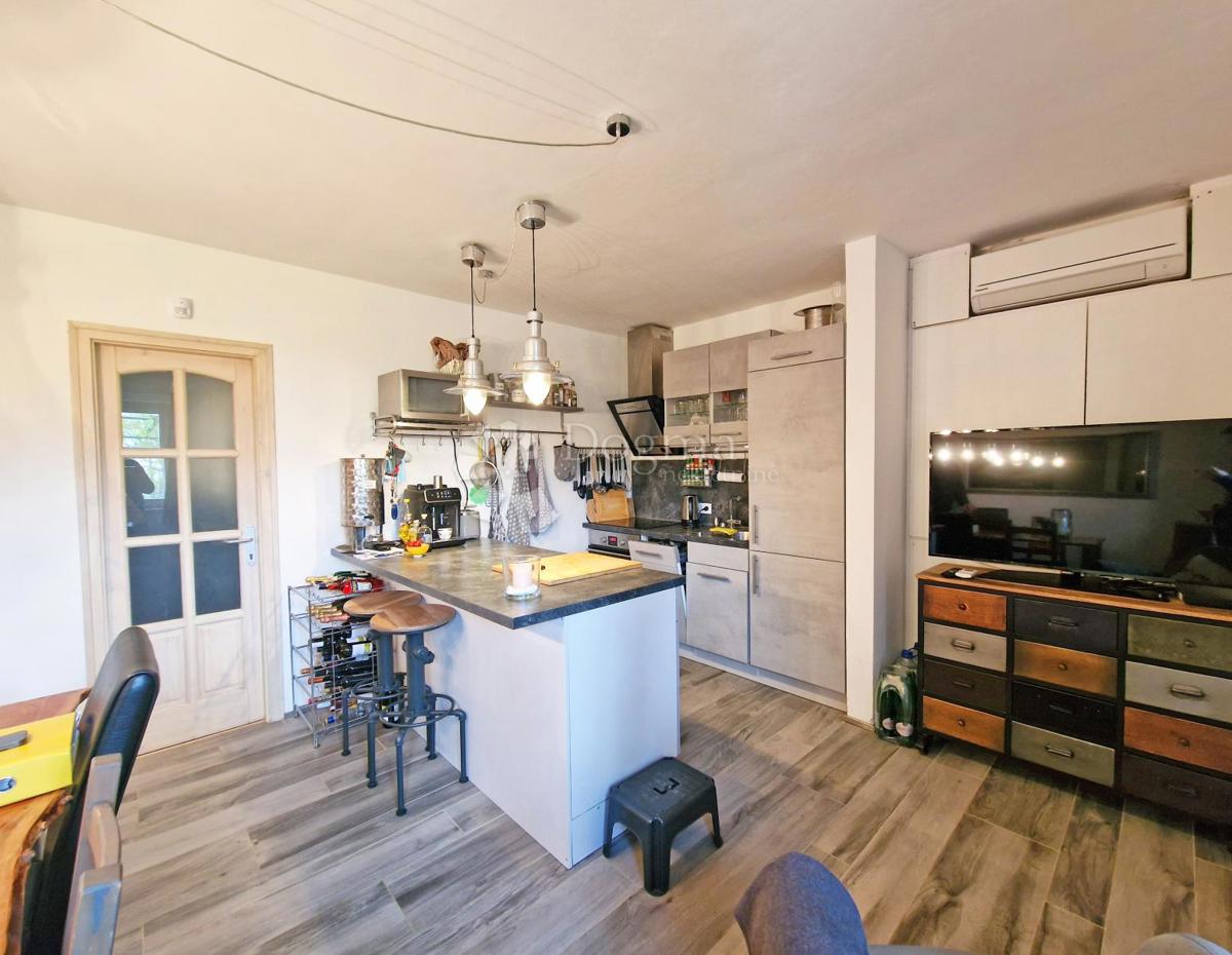 Hiša Pomer, Medulin, 135m2