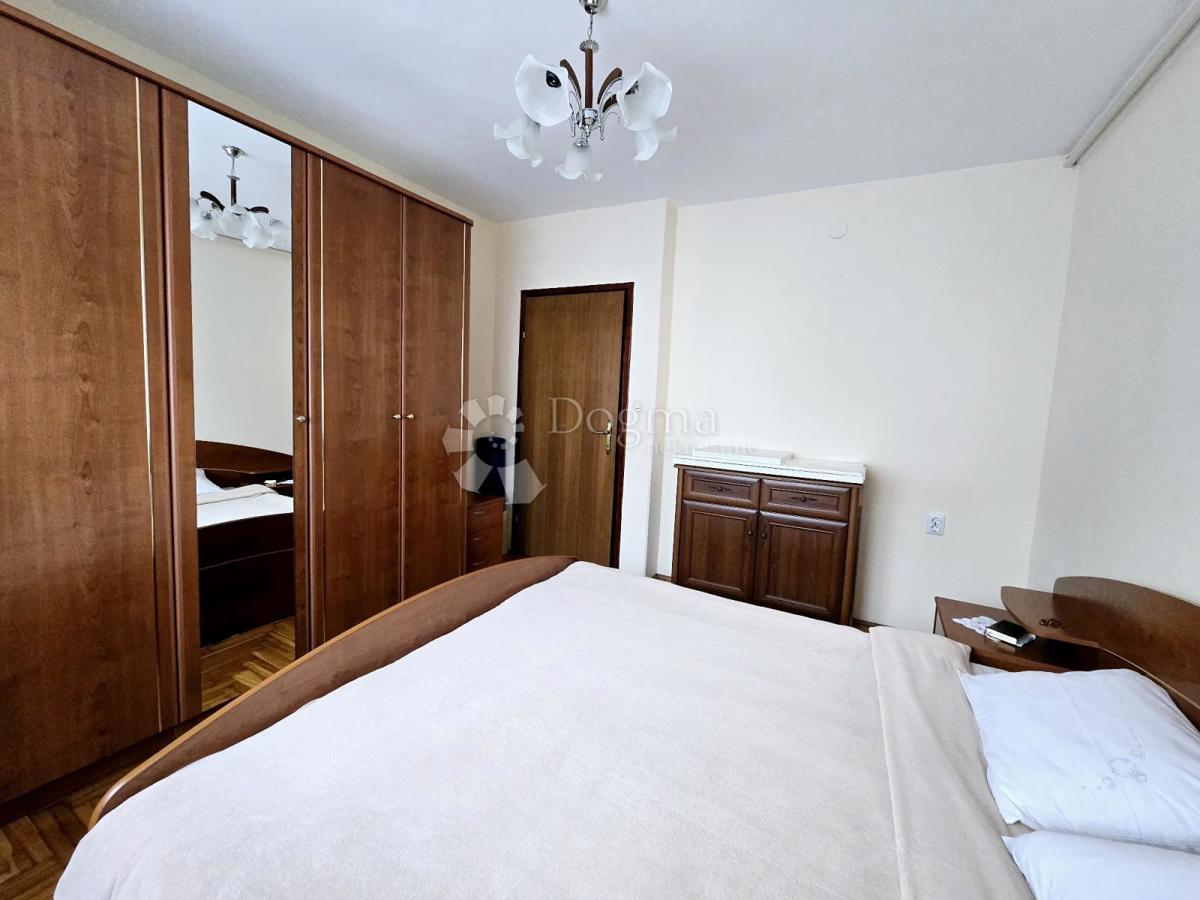 Hiša Bogdani, Peščenica - Žitnjak, 182m2