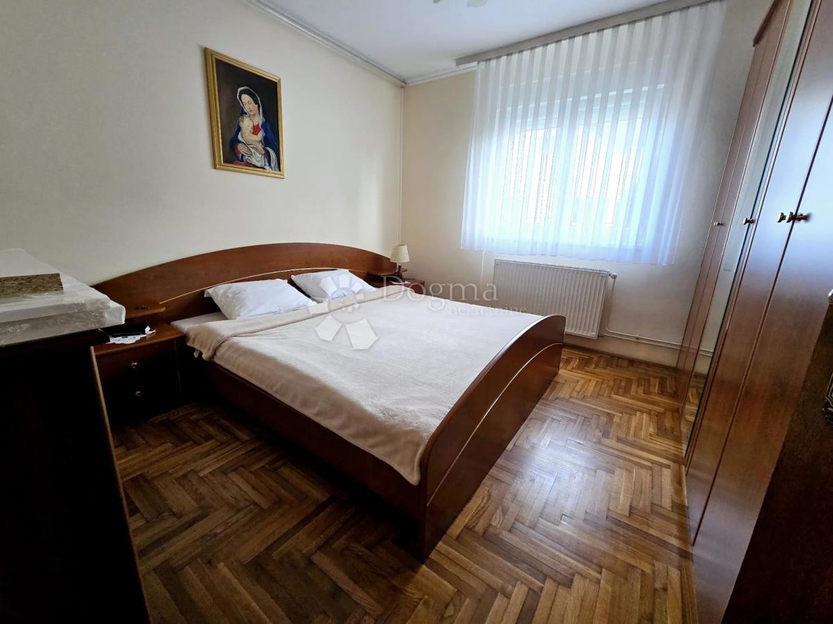 Hiša Bogdani, Peščenica - Žitnjak, 182m2