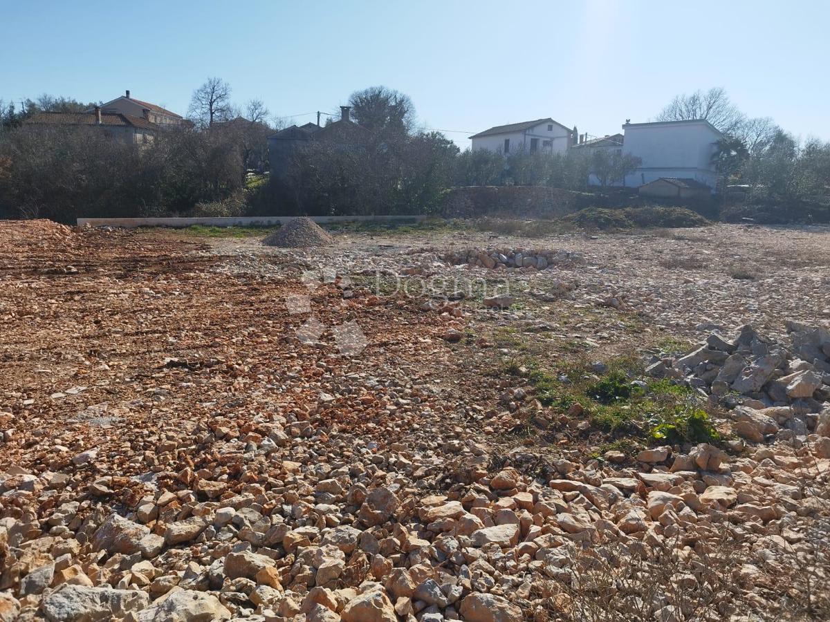 Zemljišče Malinska, Malinska-Dubašnica, 745m2