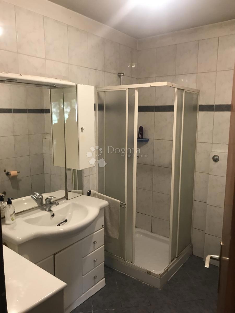 Hiša Trinajstići, Kastav, 144m2