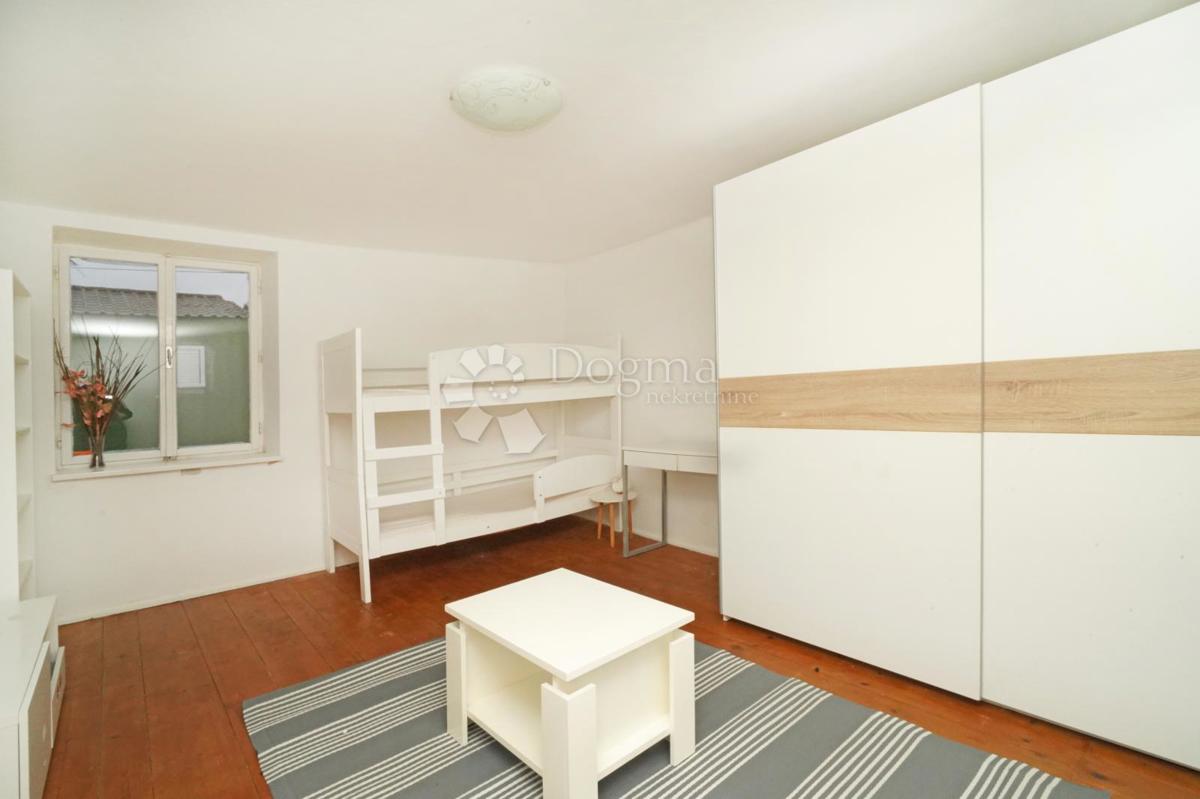 Hiša Marčana, 75m2