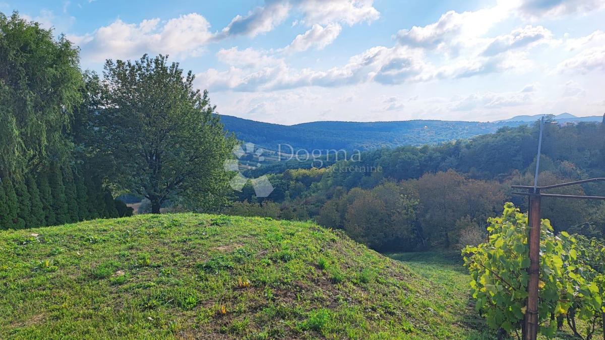 Zazidljivo zemljišče Varaždin Breg, Gornji Kneginec, 2.400m2