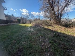 Zazidljivo zemljišče Mladenići, Viškovo, 1.770m2