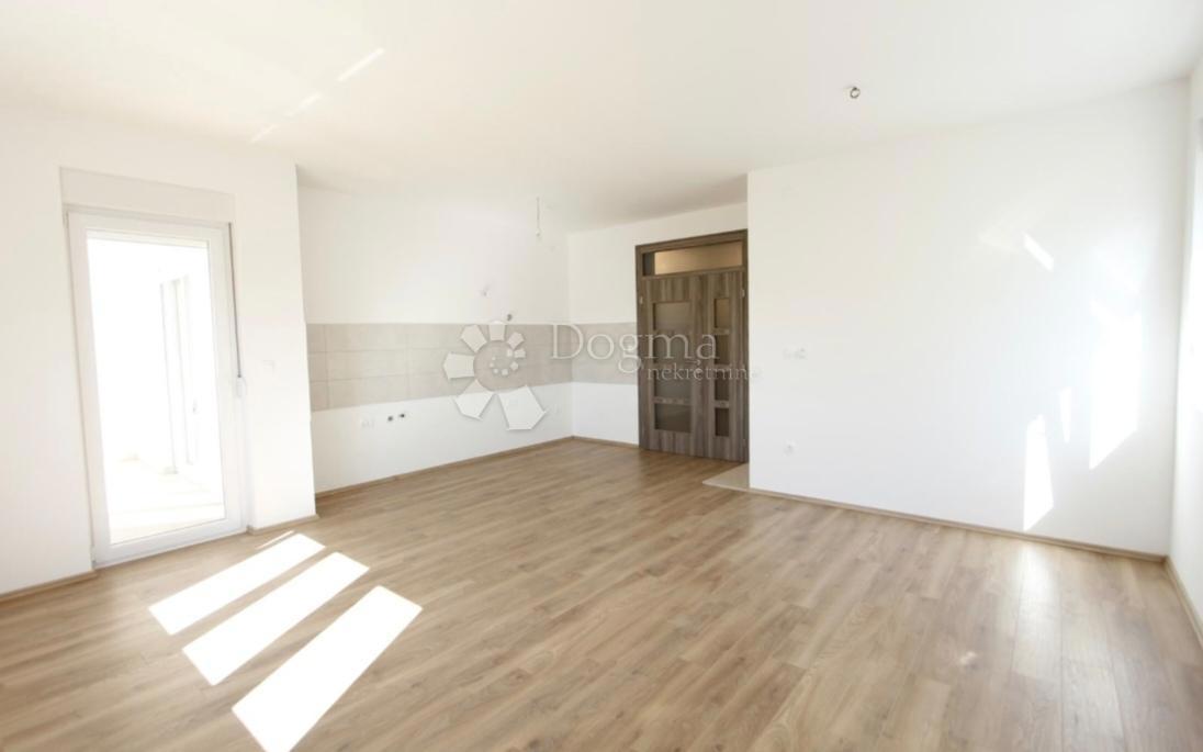 Hiša Vodice, 244,13m2