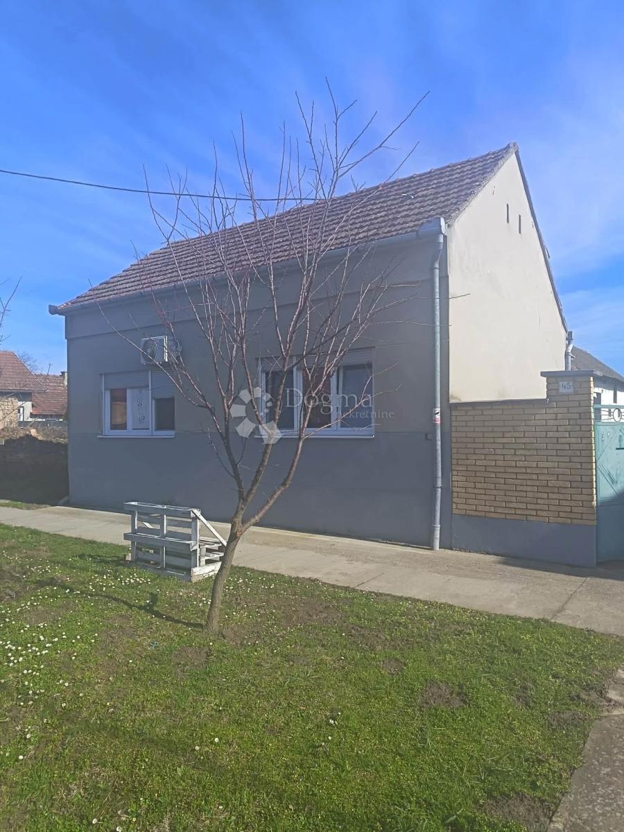 Hiša Korog, Tordinci, 1.567m2