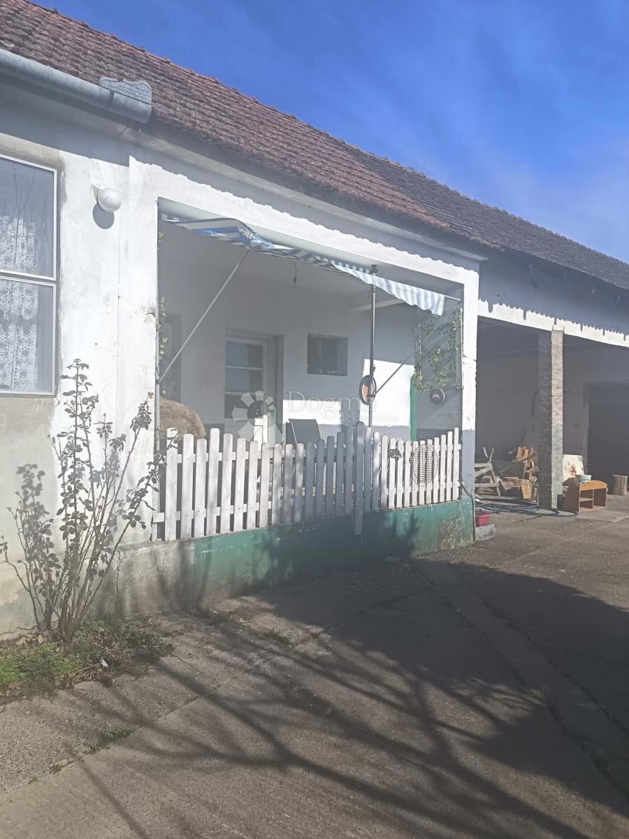 Hiša Korog, Tordinci, 1.567m2