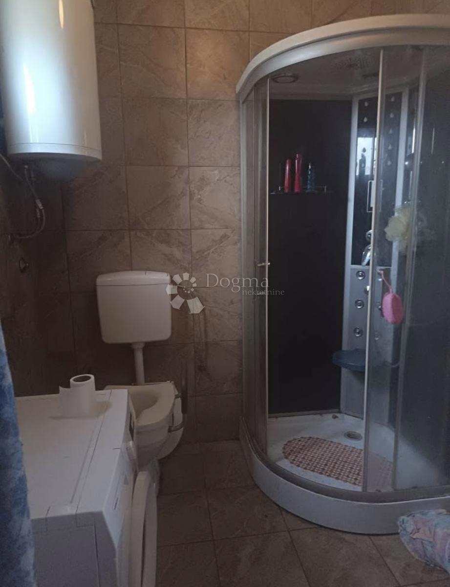 Hiša Korog, Tordinci, 1.567m2