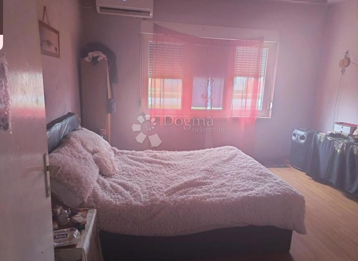 Hiša Korog, Tordinci, 1.567m2