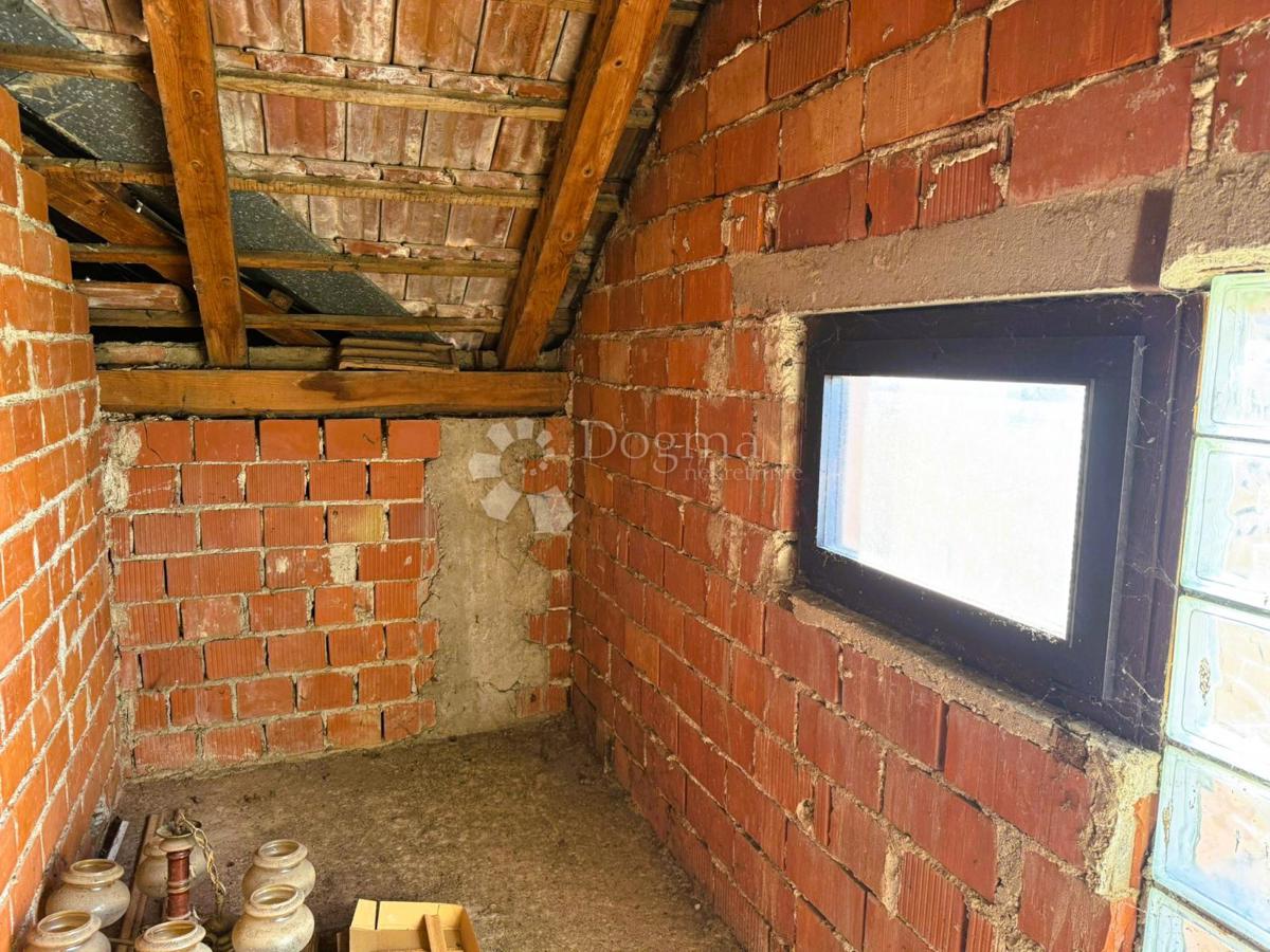 Hiša Šenkovec, 136m2