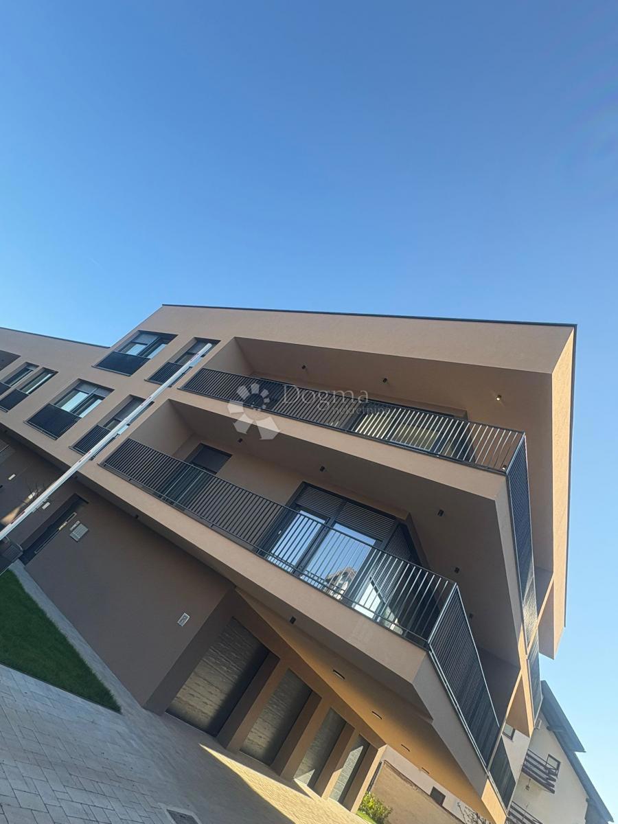 Stanovanje Centar, Velika Gorica, 120m2