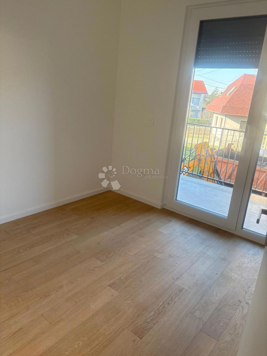 Stanovanje Centar, Velika Gorica, 120m2