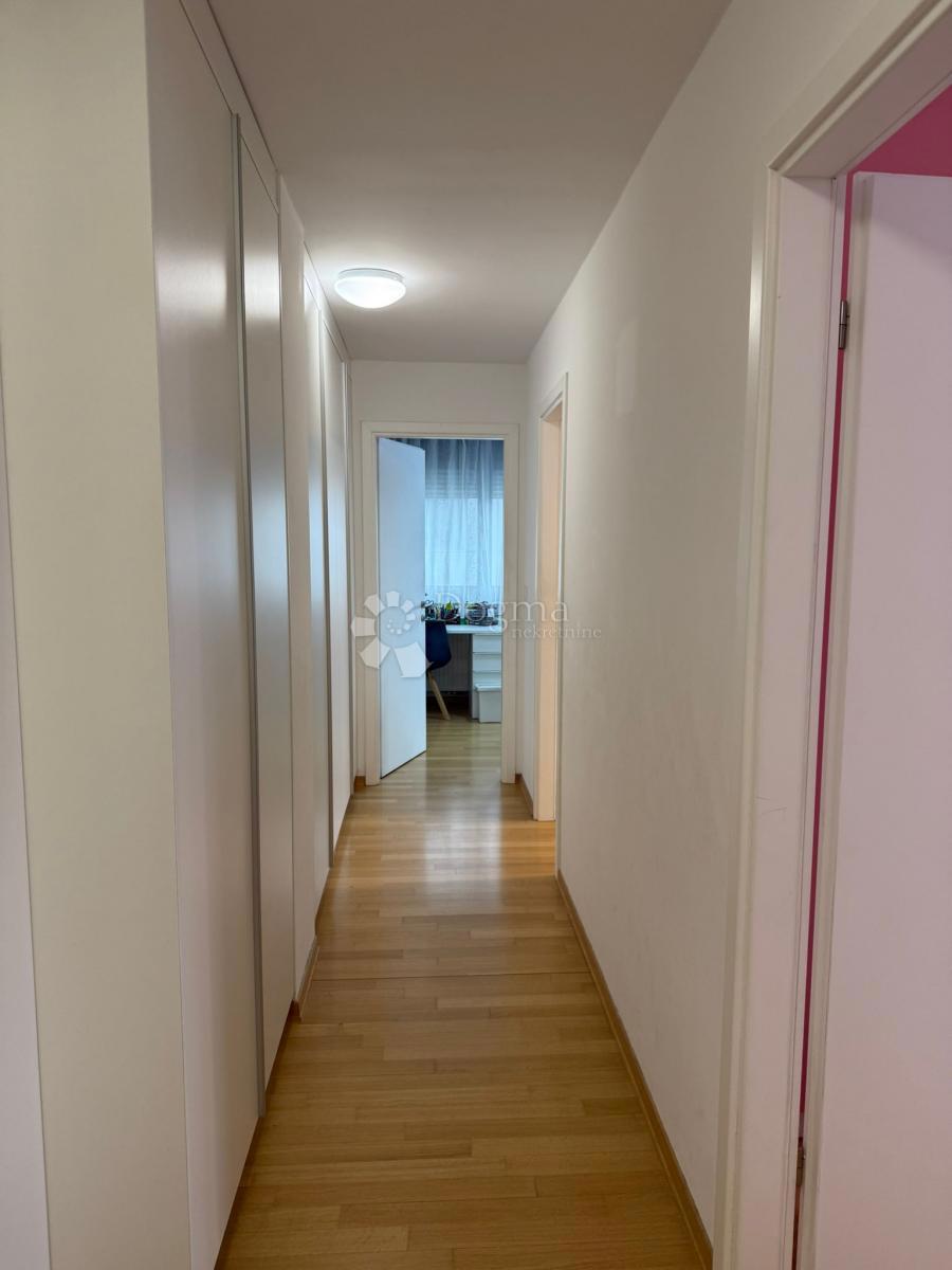 Stanovanje Donji grad, Donji Grad, 152,82m2