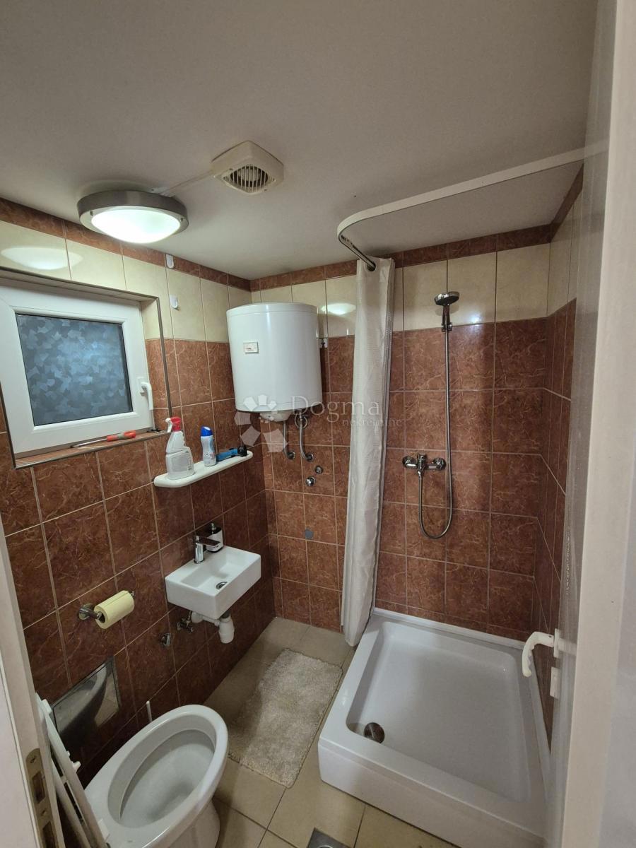 Stanovanje Gornji grad / Centar, Osijek, 13m2