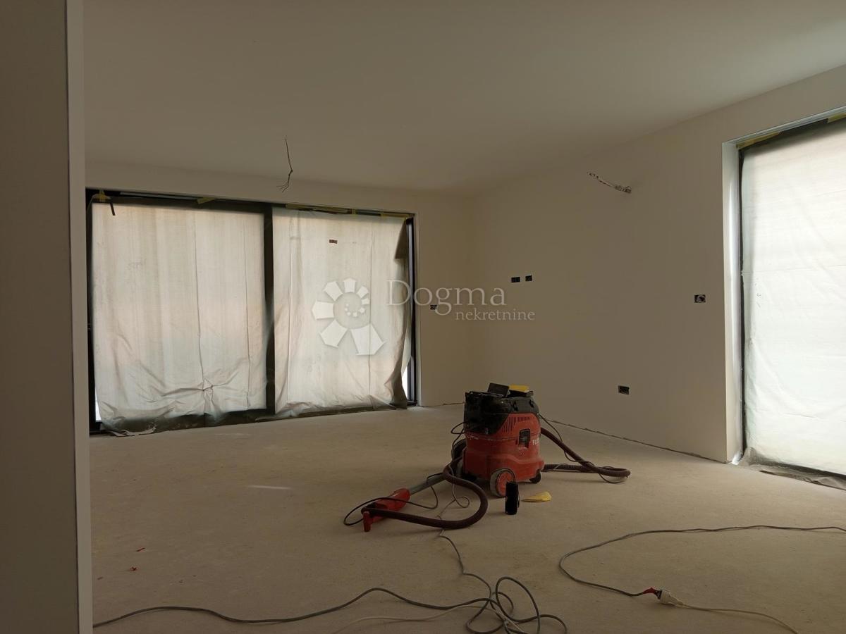 Stanovanje Pješčana Uvala, Medulin, 150,07m2