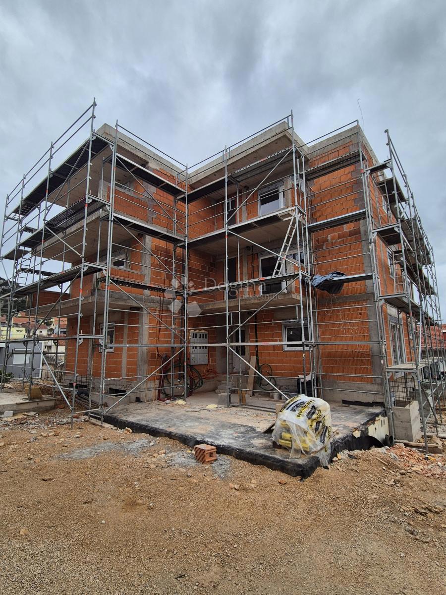 Stanovanje Meterize, Šibenik, 63,83m2