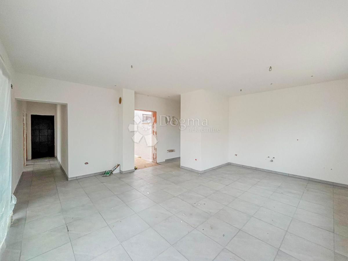 Stanovanje Poreč, 91,05m2