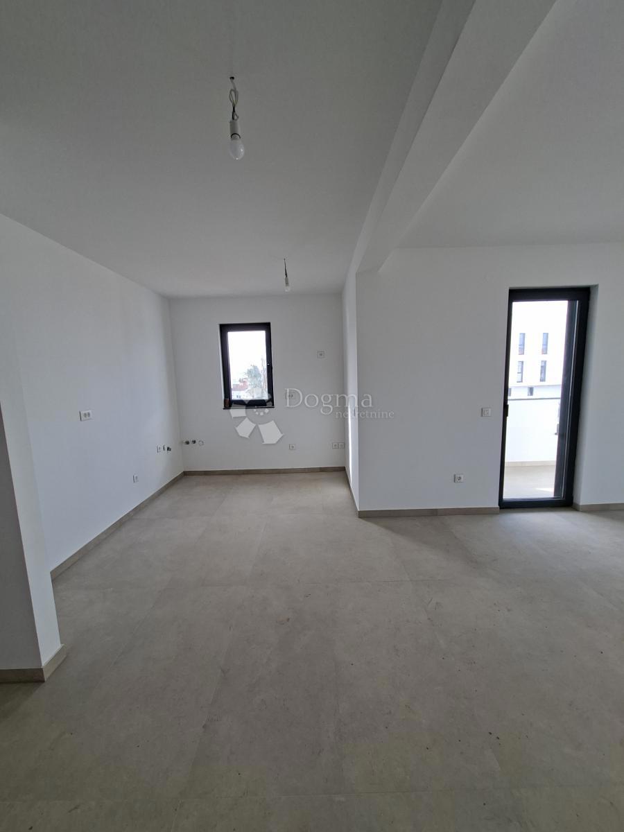 Stanovanje Crvene kuće, Zadar, 88,93m2