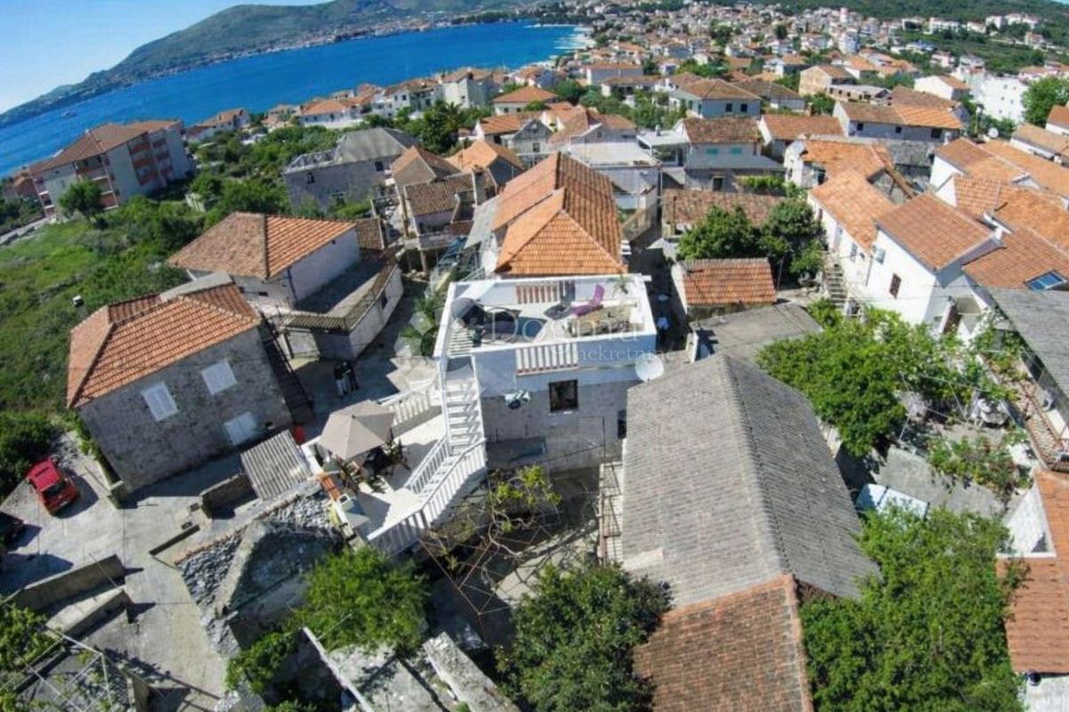 Hiša Okrug Gornji, Okrug, 65m2