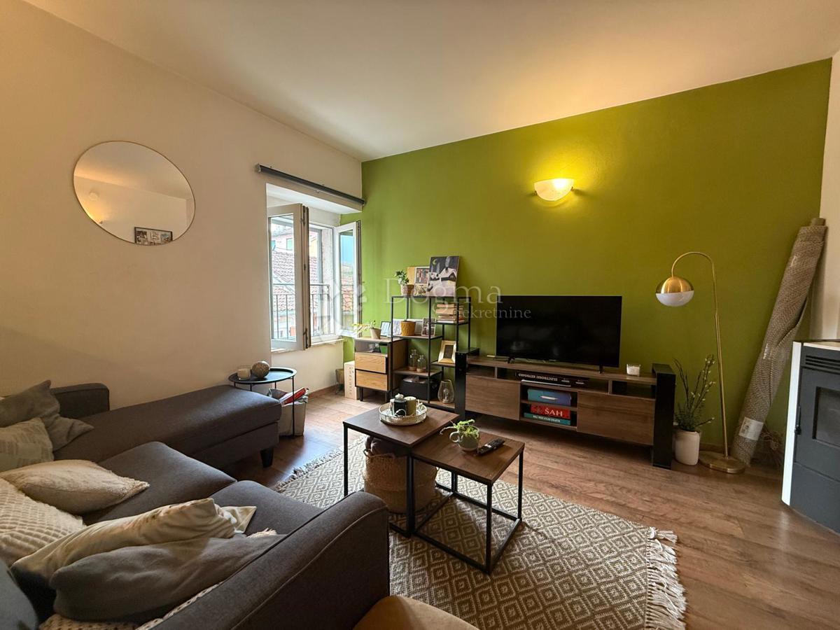 EKSKLUZIVNO! VRHUNSKI APARTMA 500 M OD CENTRA PAZINA!