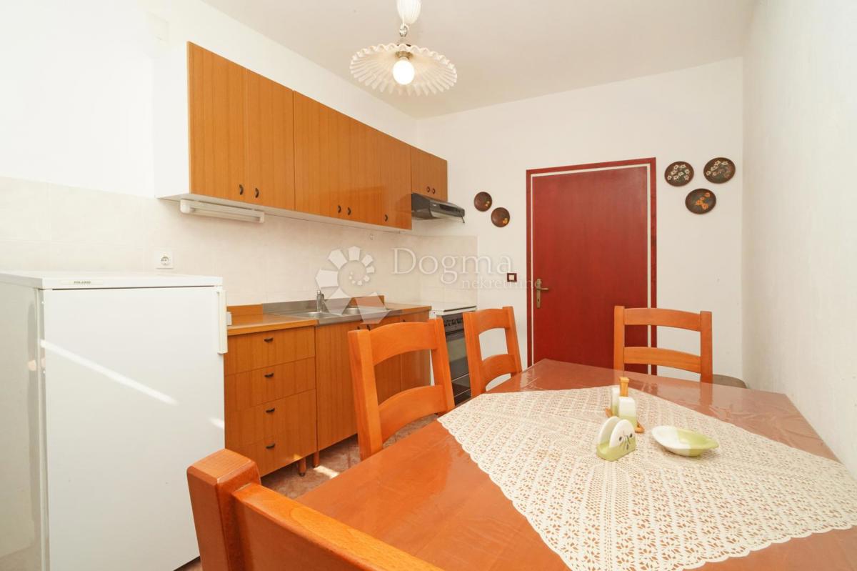 Hiša Brtonigla, Brtonigla, Brtonigla, Istarska županija, 230m2