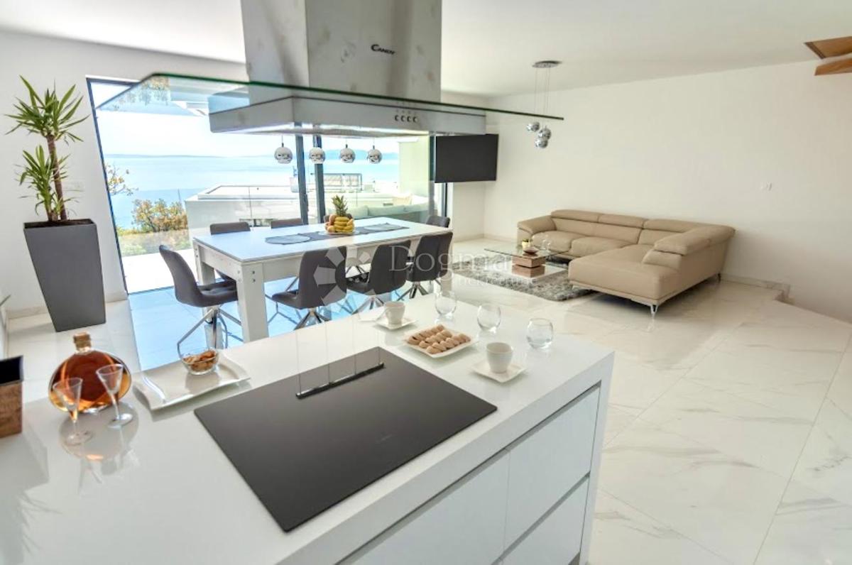 Hiša Matulji, 250m2