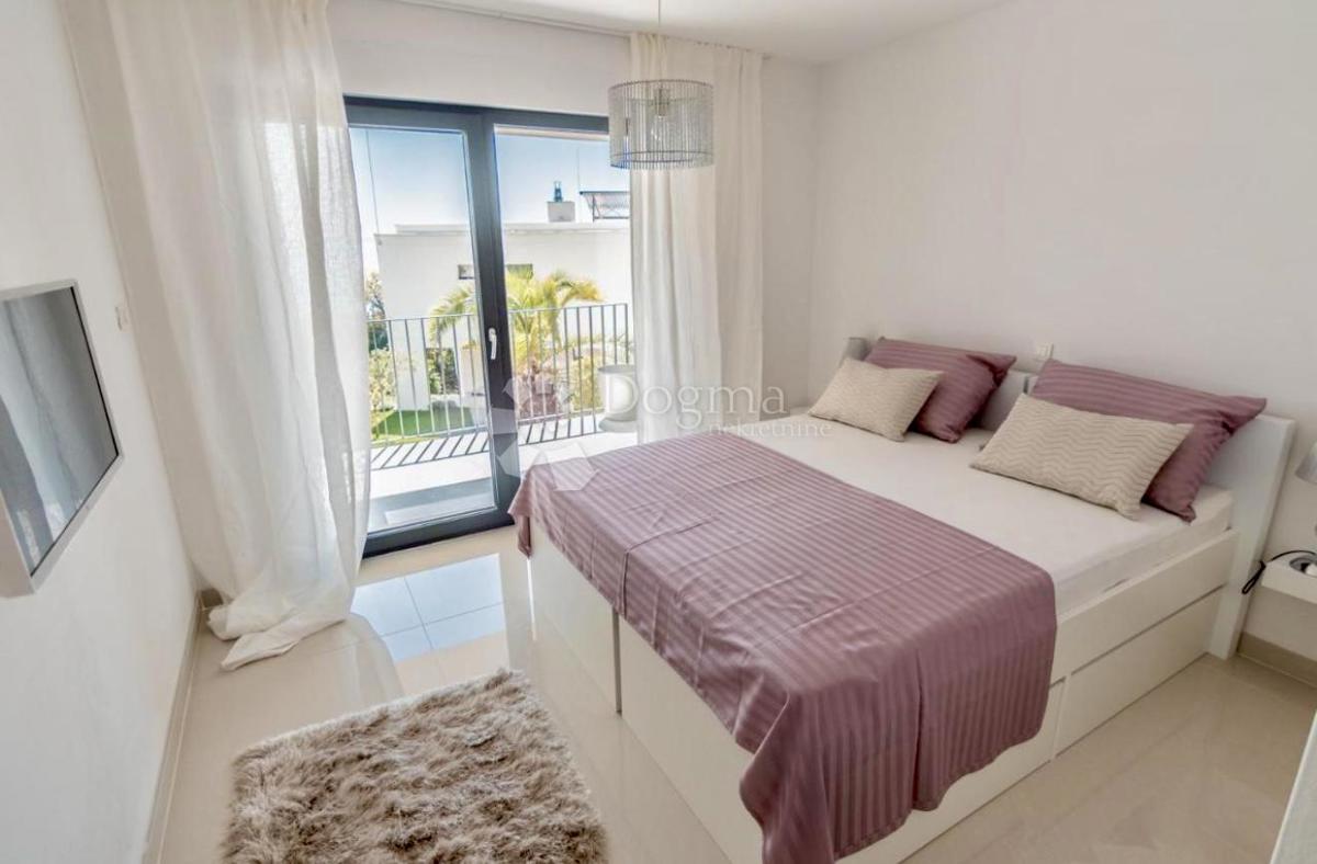 Hiša Matulji, 250m2