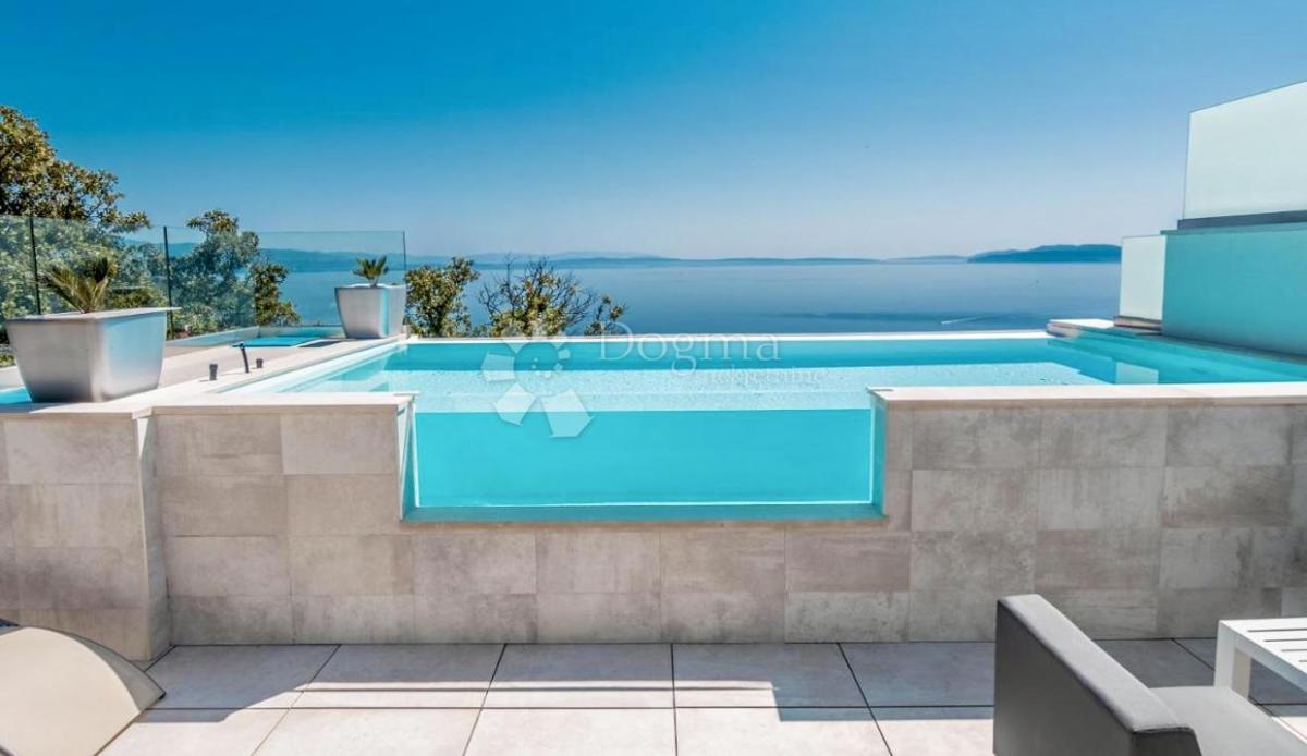 Hiša Matulji, 250m2