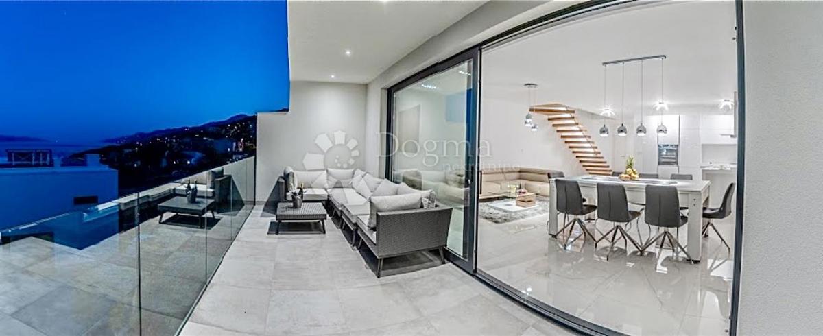 Hiša Matulji, 250m2