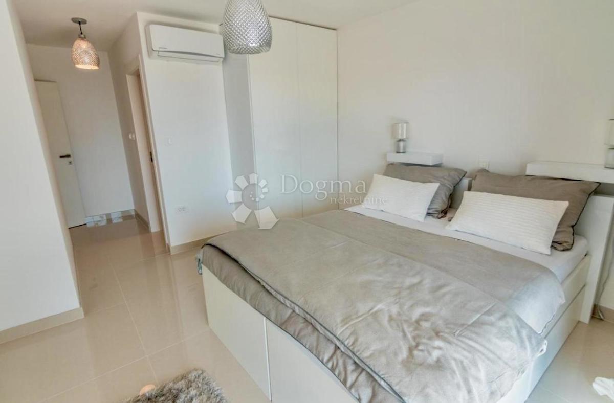 Hiša Matulji, 250m2