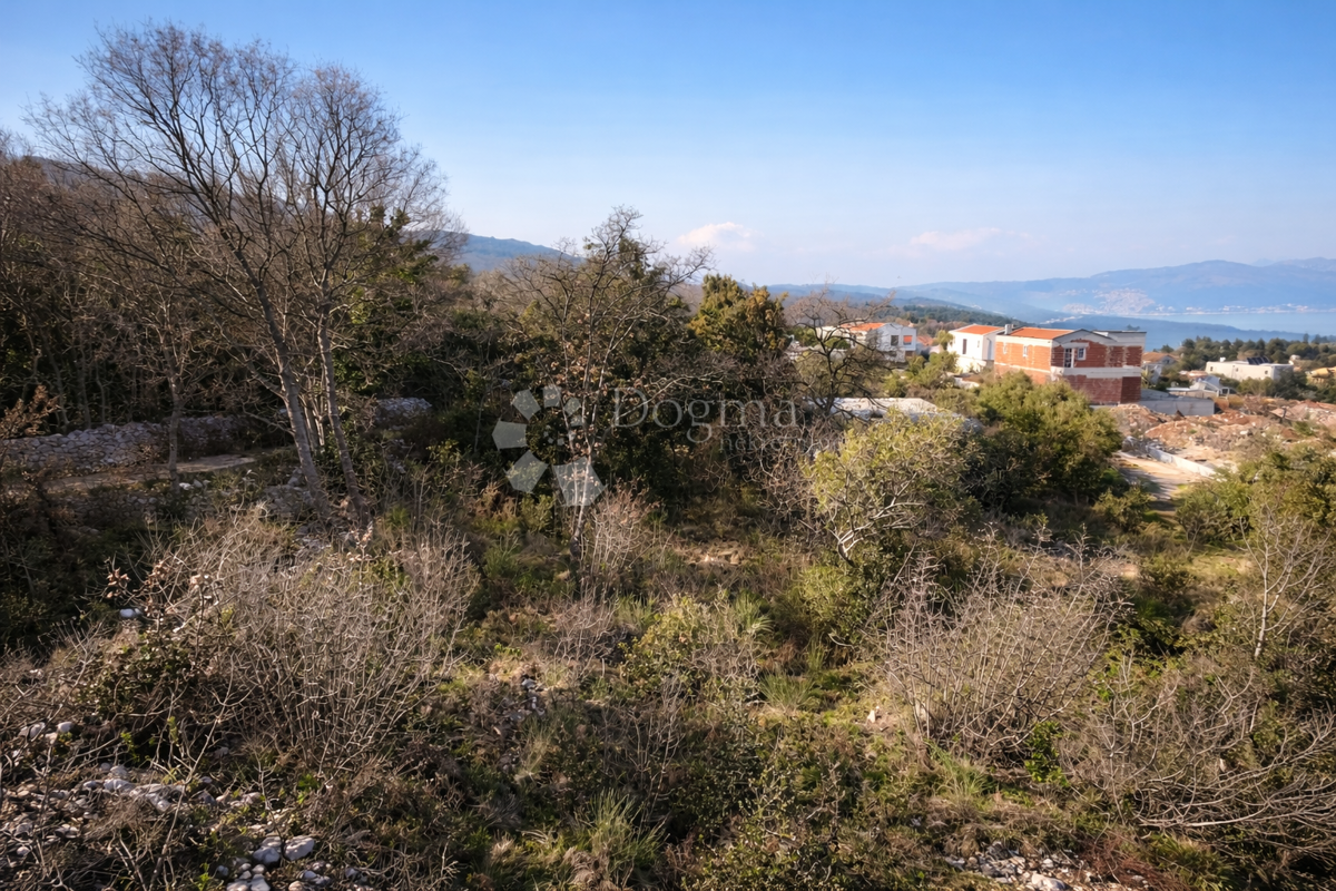 Zazidljivo zemljišče Drenje, Raša, 1.948m2