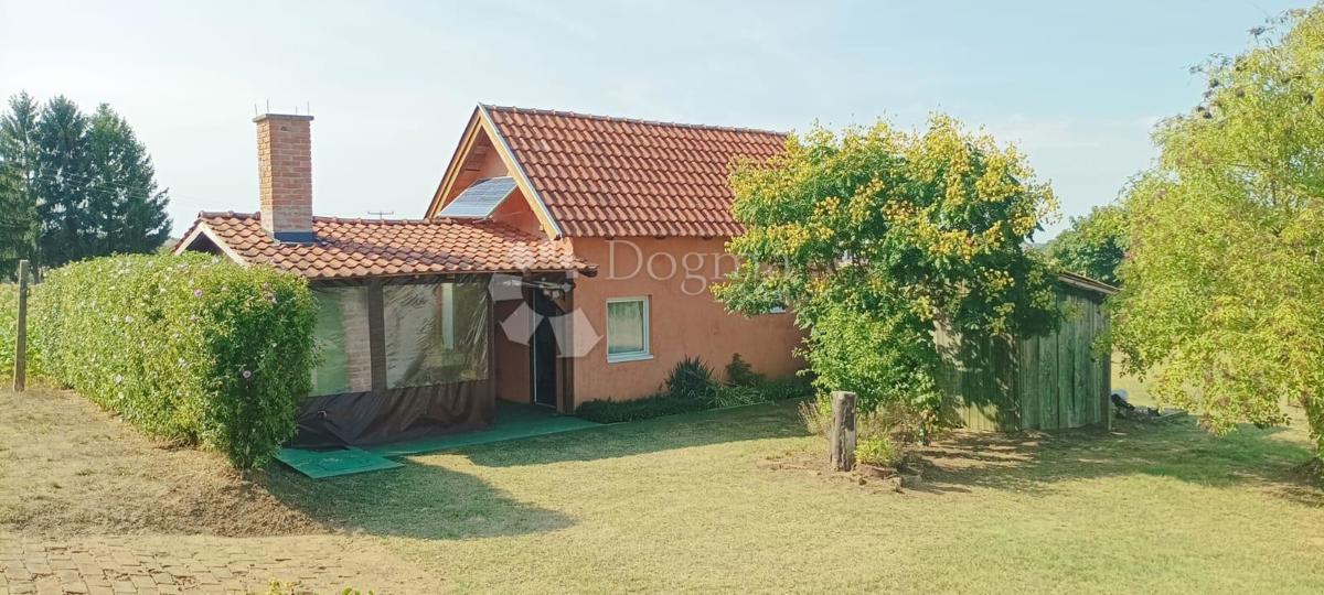 Hiša Podgorje, Virovitica - Okolica, 24m2