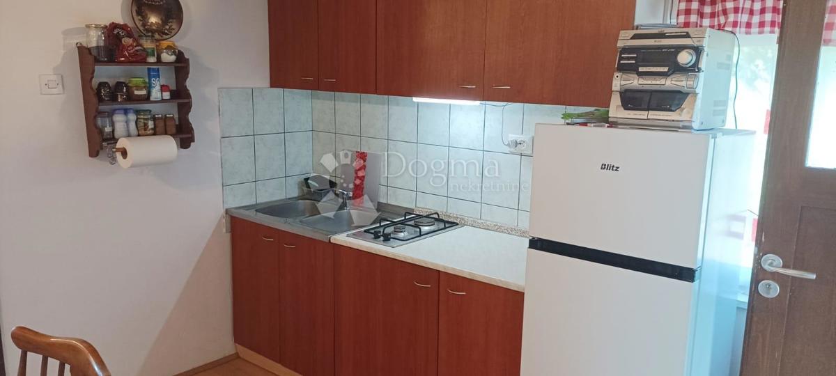 Hiša Podgorje, Virovitica - Okolica, 24m2