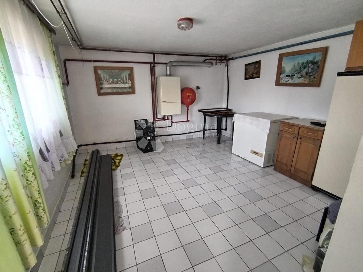 Hiša Cubinec, Križevci, 108m2