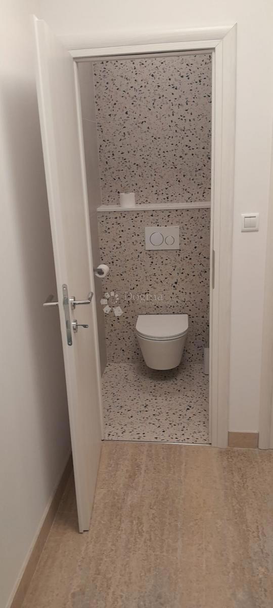 Hiša Kantrida, Rijeka, 140m2